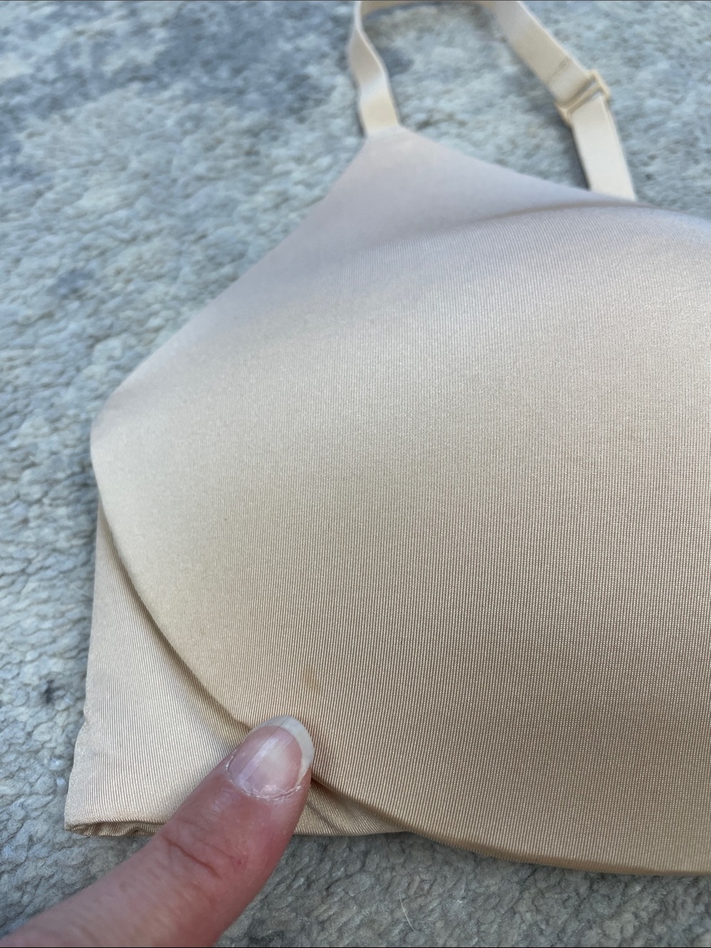 NWT Skims Wireless Form Push Up Plunge Bra Sand Beige Sz 36C - Picture 3 of 10